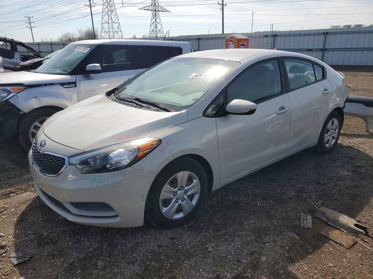 2015 KIA FORTE