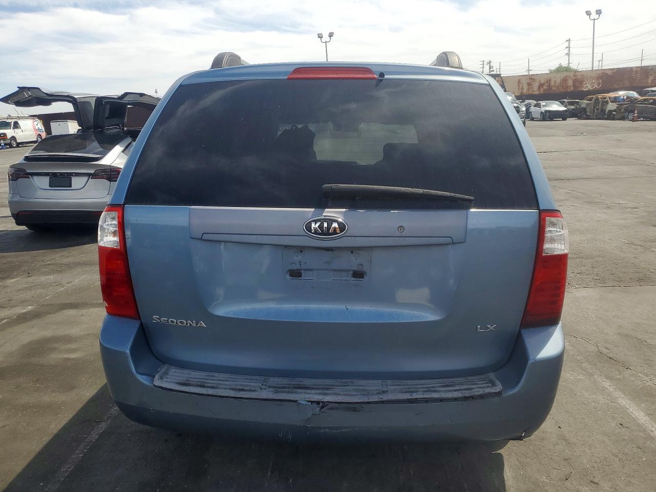 2008 KIA SEDONA LX photo 11