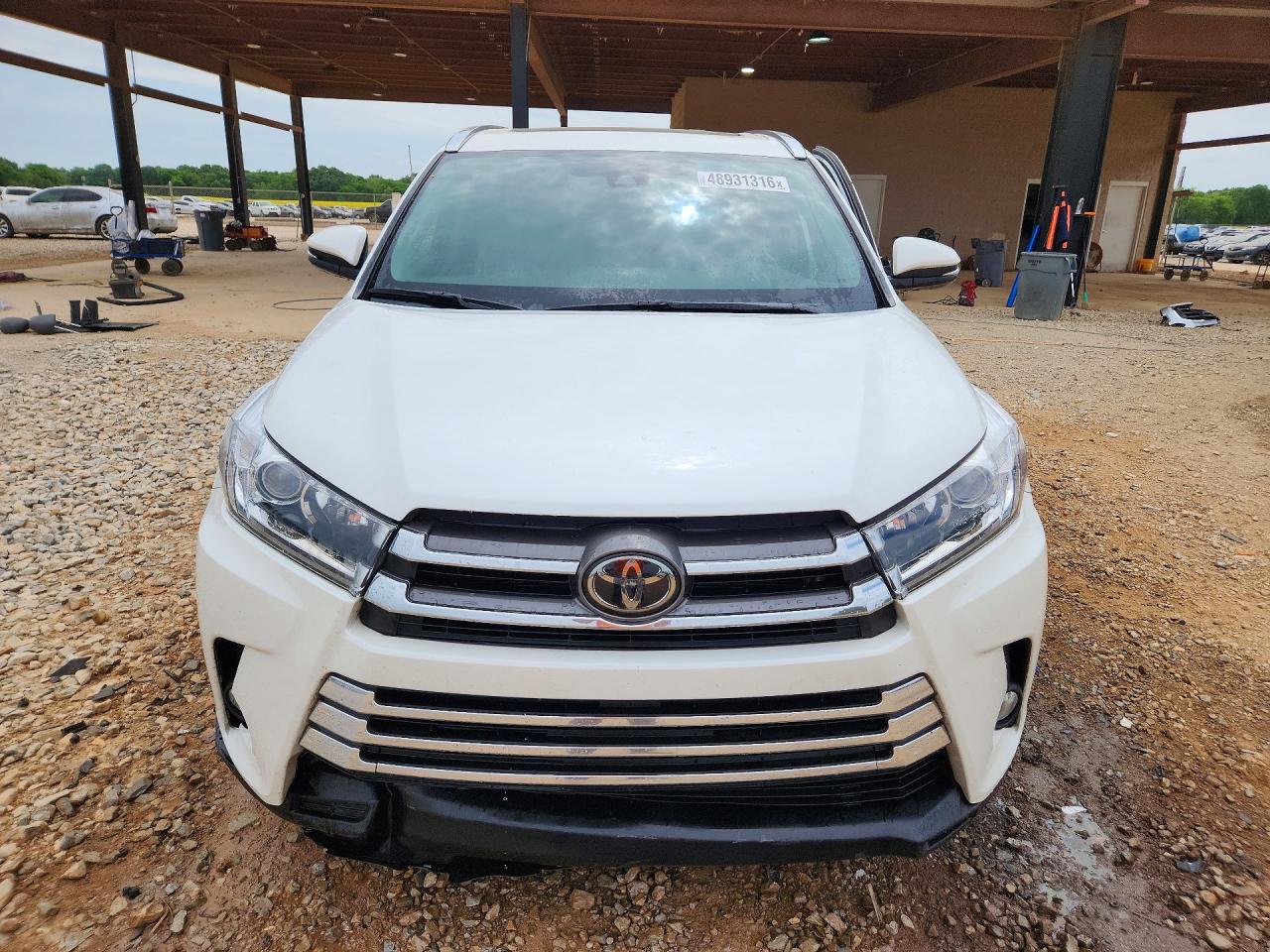 2018 TOYOTA HIGHLANDER LIMITED photo 9