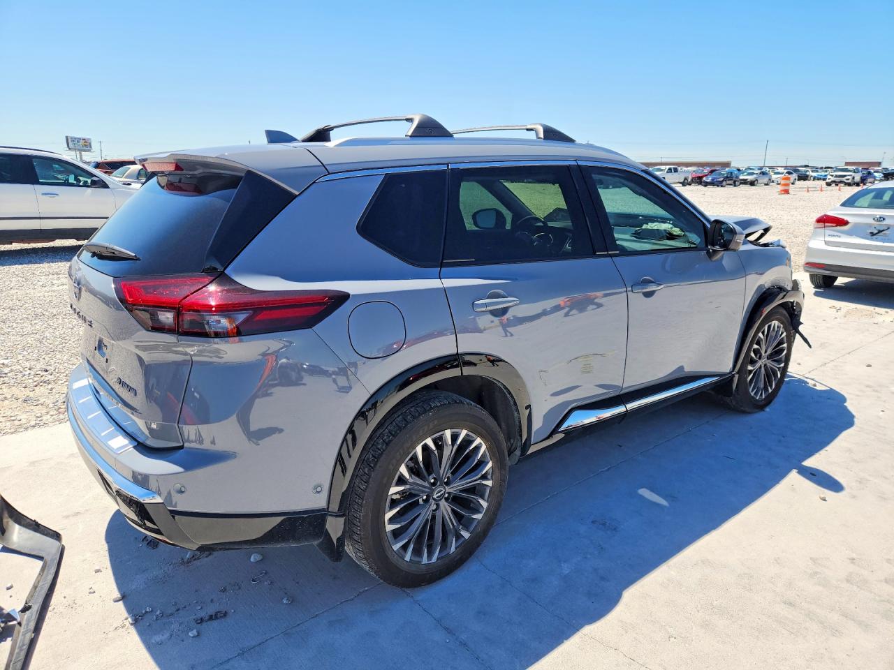 2025 NISSAN ROGUE PLATINUM photo 7