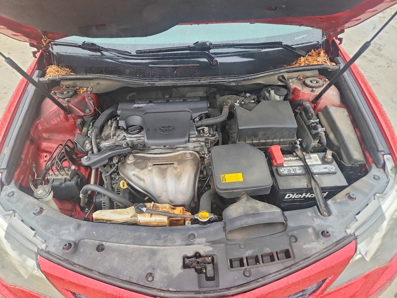2013 TOYOTA CAMRY SE photo 21