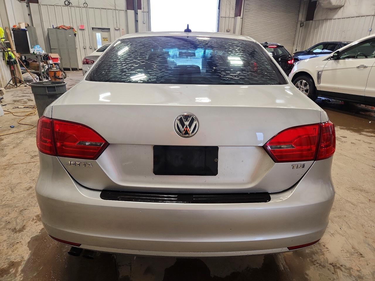 2013 VOLKSWAGEN JETTA TDI photo 11