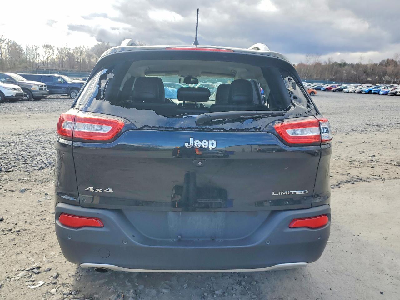 2018 JEEP CHEROKEE LIMITED photo 16