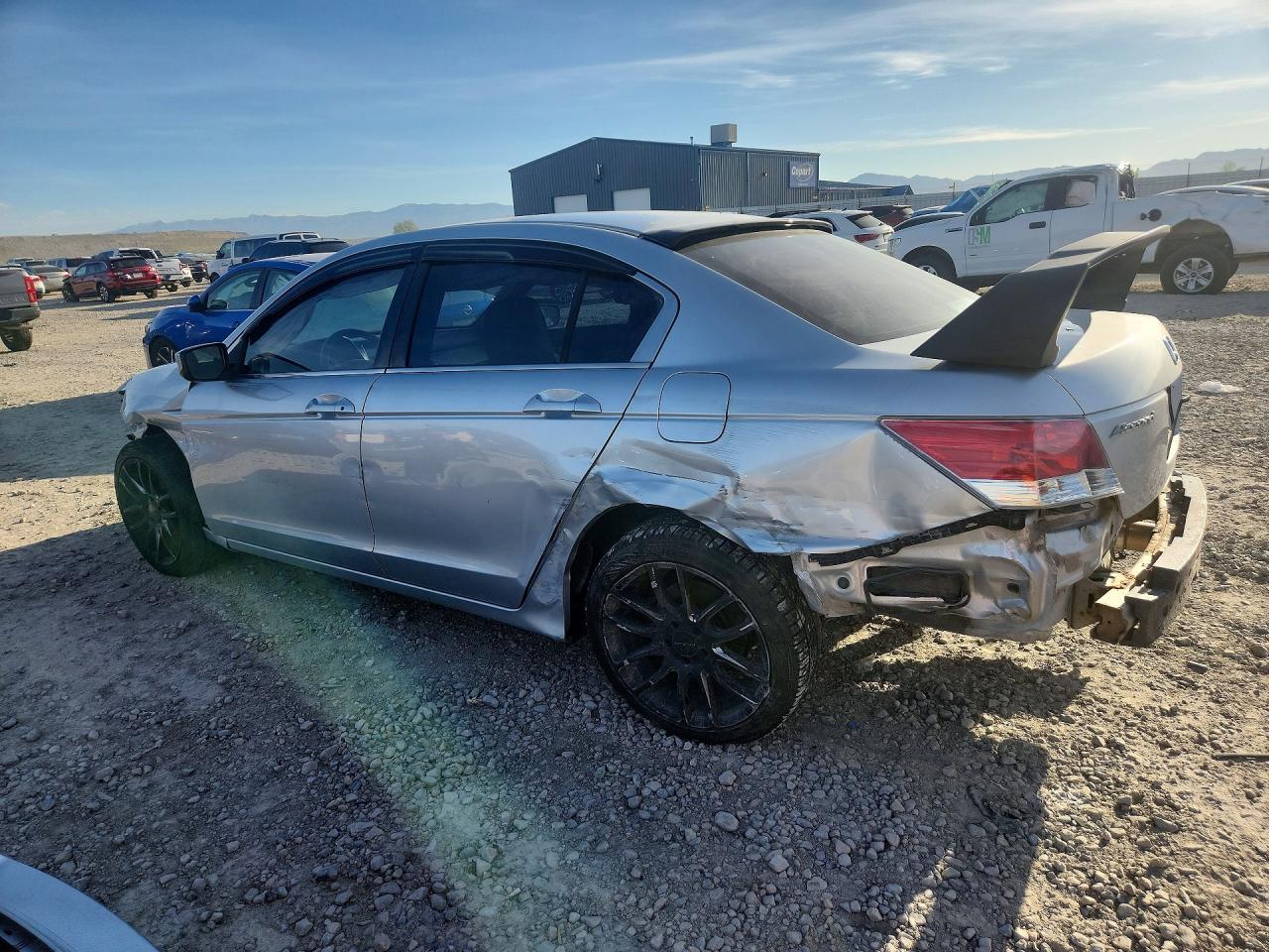 2008 HONDA ACCORD LX photo 2