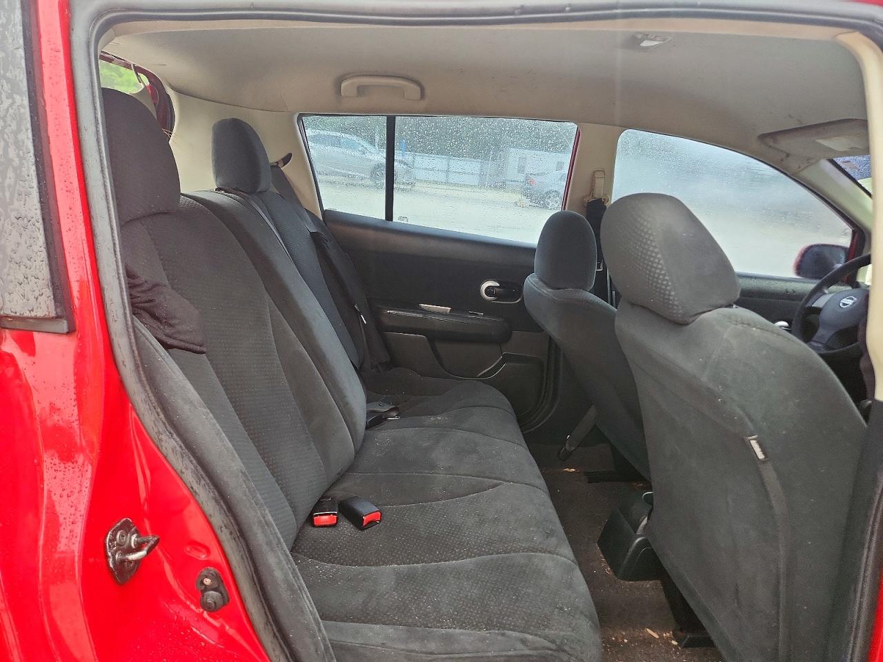 2011 NISSAN VERSA 1.8 S photo 19