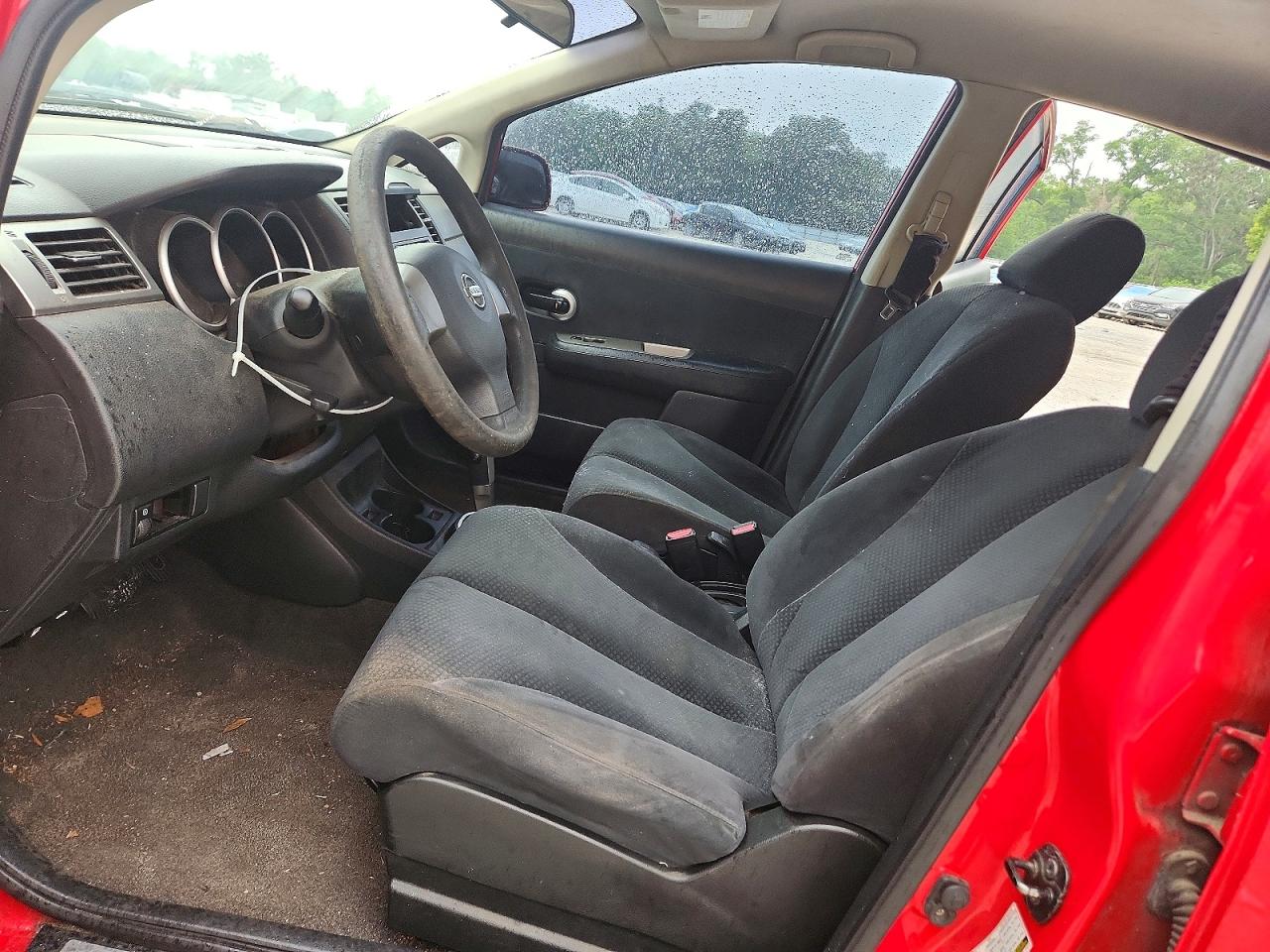 2011 NISSAN VERSA 1.8 S photo 13