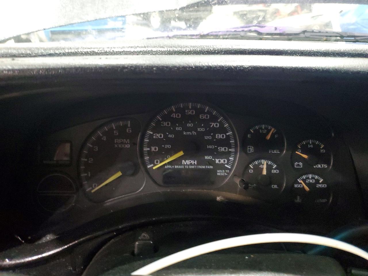 2002 CHEVROLET SILVERADO K1500 photo 25
