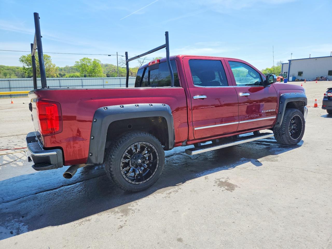 2017 CHEVROLET SILVERADO C1500 LTZ photo 5