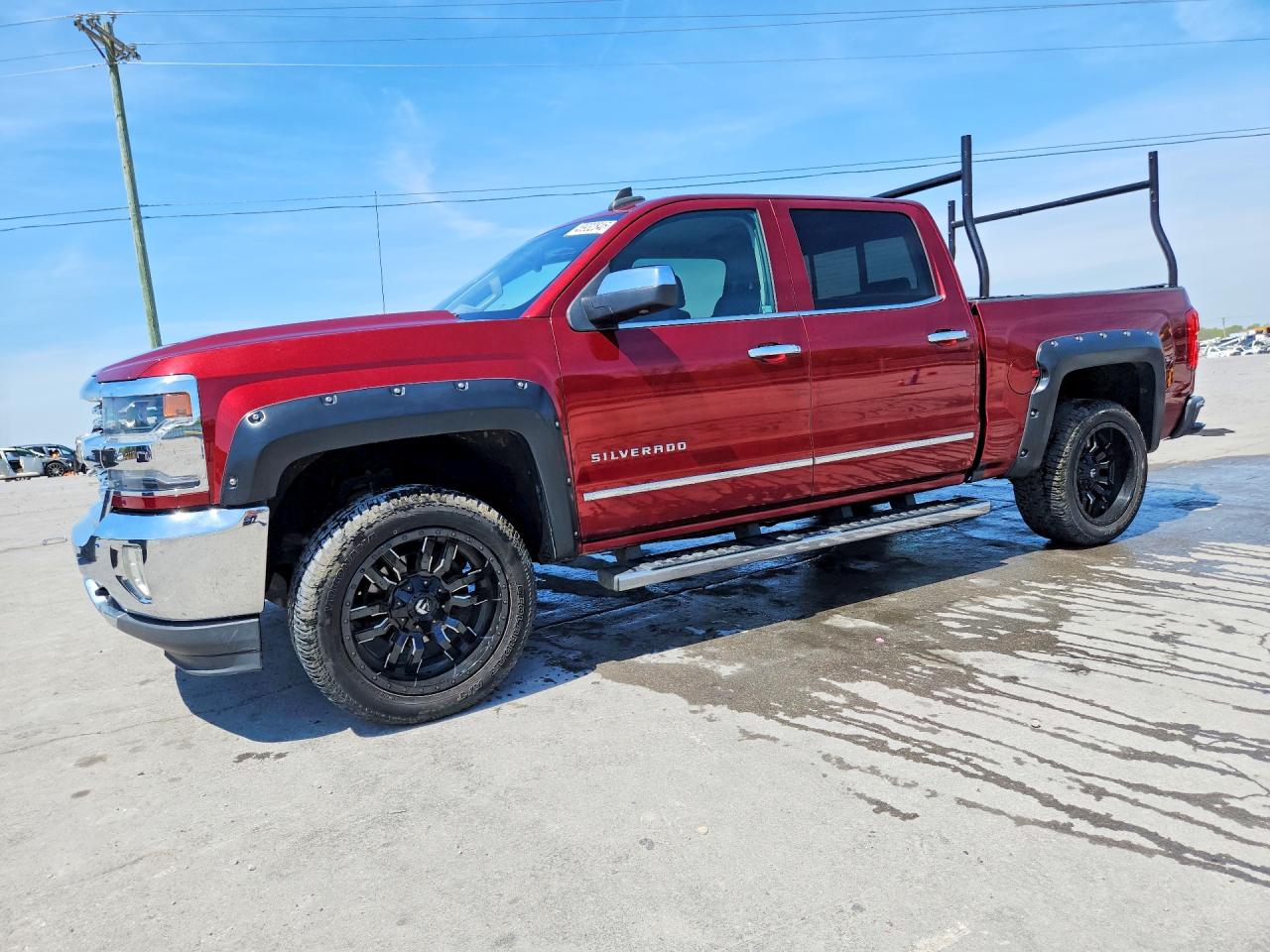 2017 CHEVROLET SILVERADO