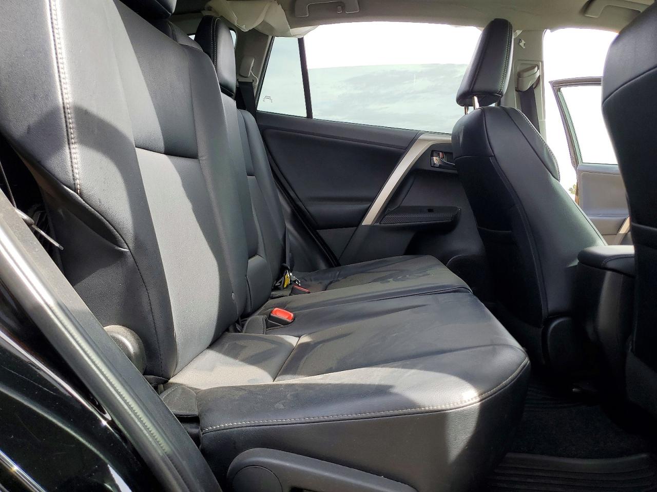 2015 TOYOTA RAV4 LIMITED photo 21