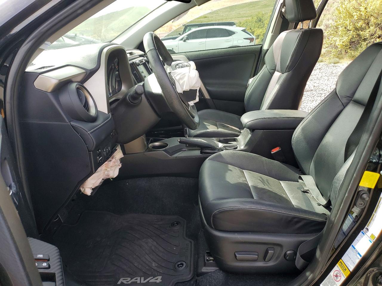 2015 TOYOTA RAV4 LIMITED photo 13