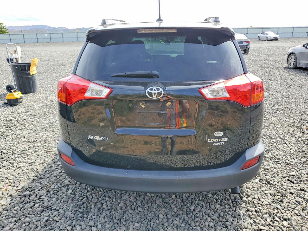 2015 TOYOTA RAV4 LIMITED photo 11