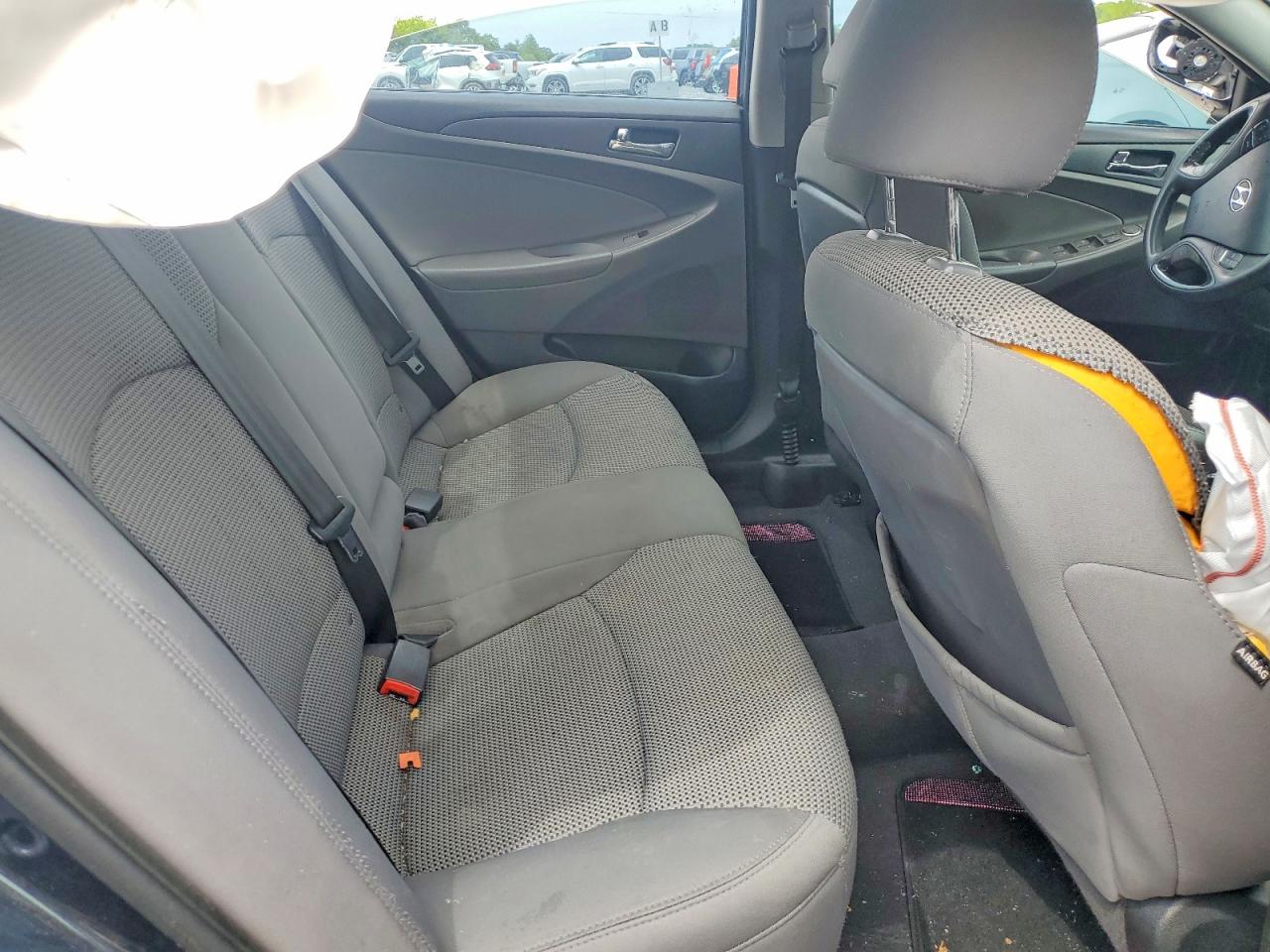 2011 HYUNDAI SONATA GLS photo 19