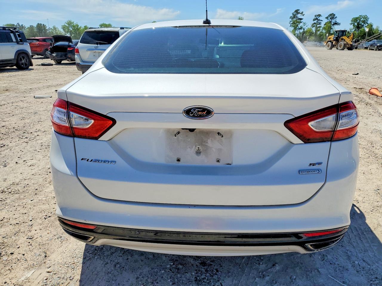 2014 FORD FUSION photo 11