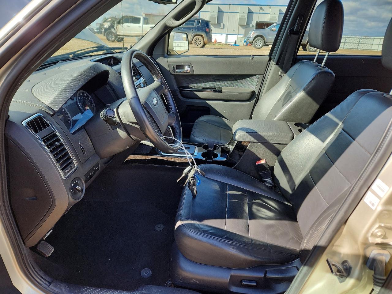 2011 FORD ESCAPE LIMITED photo 19