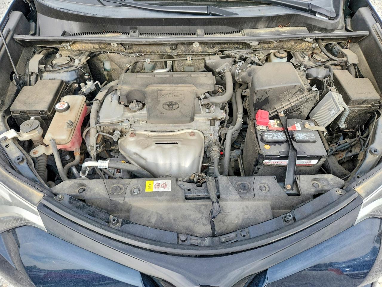 2017 TOYOTA RAV4 photo 12