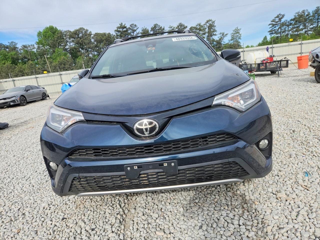2017 TOYOTA RAV4 photo 5