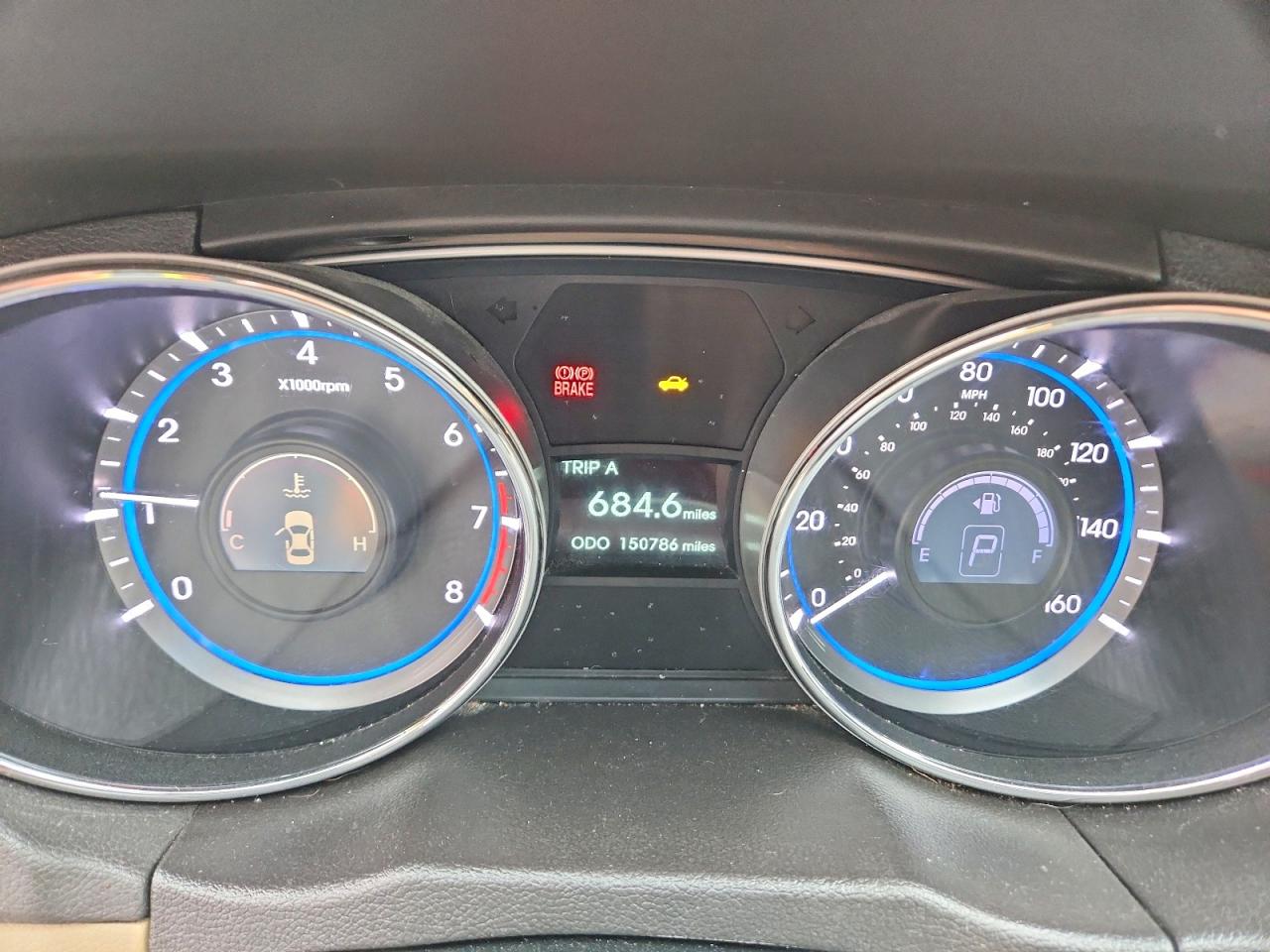 2014 HYUNDAI SONATA GLS photo 25