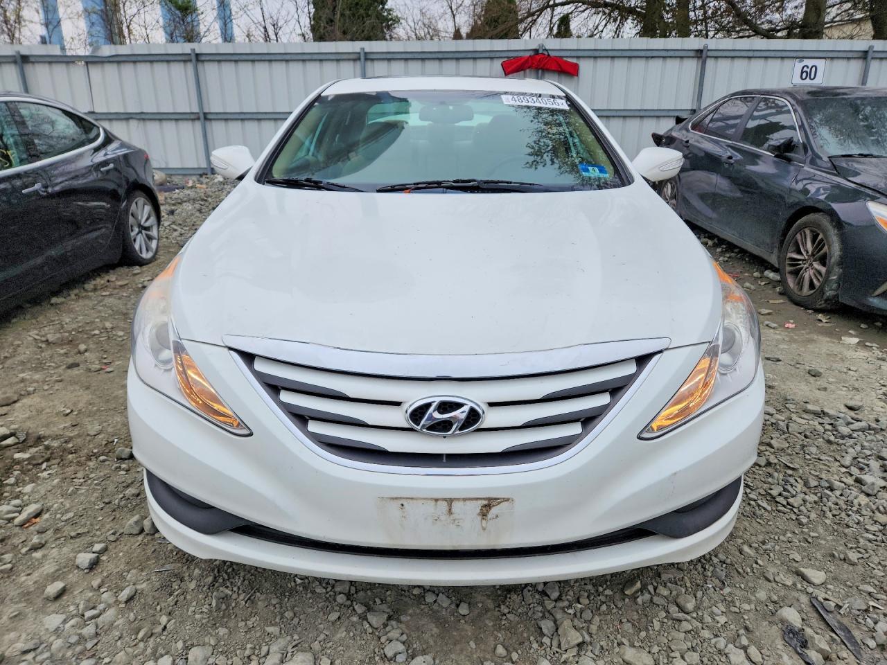 2014 HYUNDAI SONATA GLS photo 13
