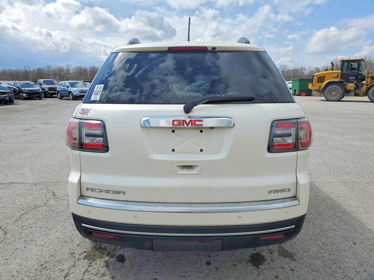 2014 GMC ACADIA SLT-1 photo 16
