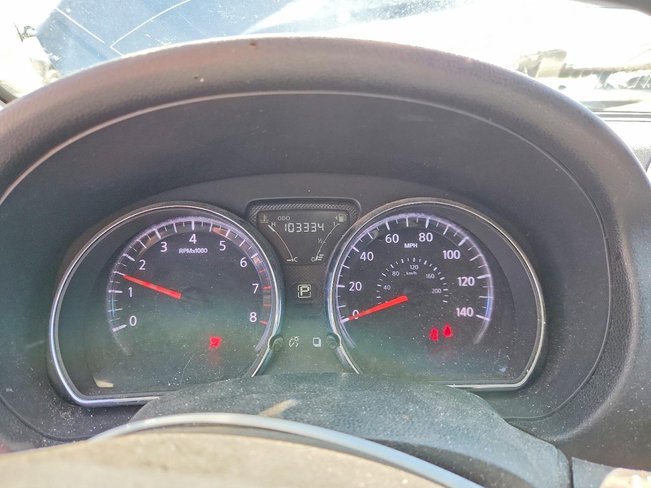 2019 NISSAN VERSA SV photo 9