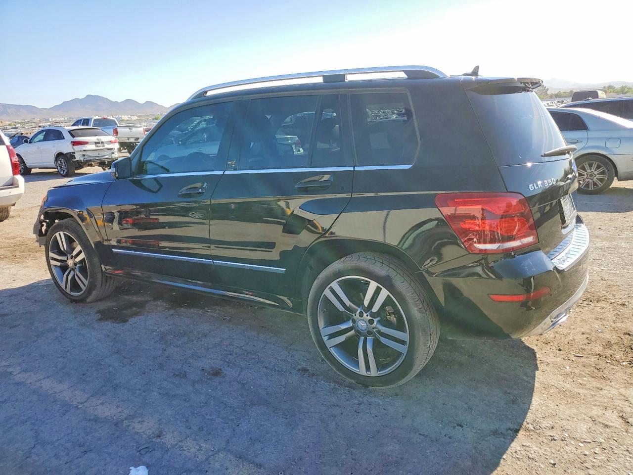 2015 MERCEDES-BENZ GLK 350 photo 3