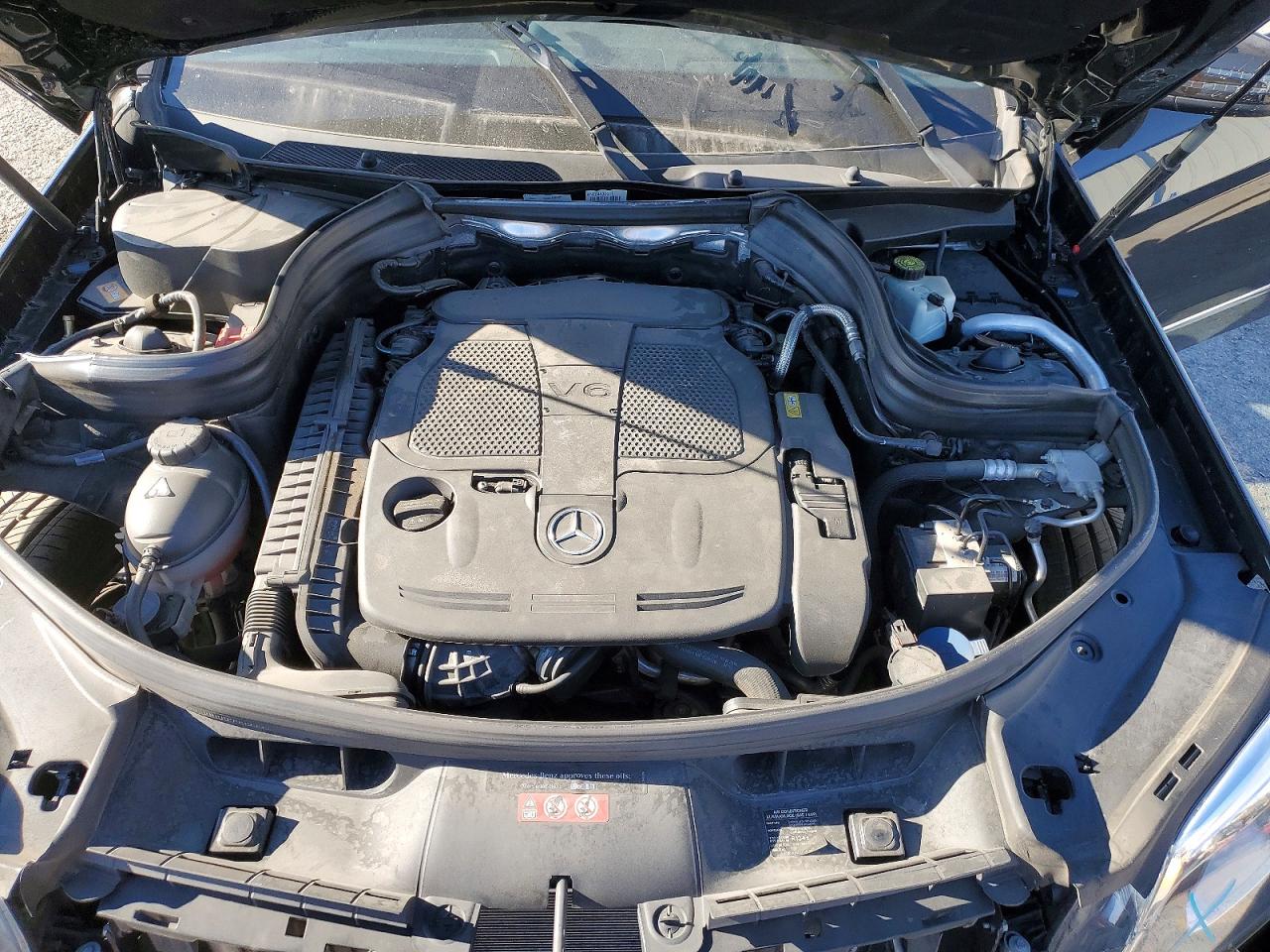 2015 MERCEDES-BENZ GLK 350 photo 23