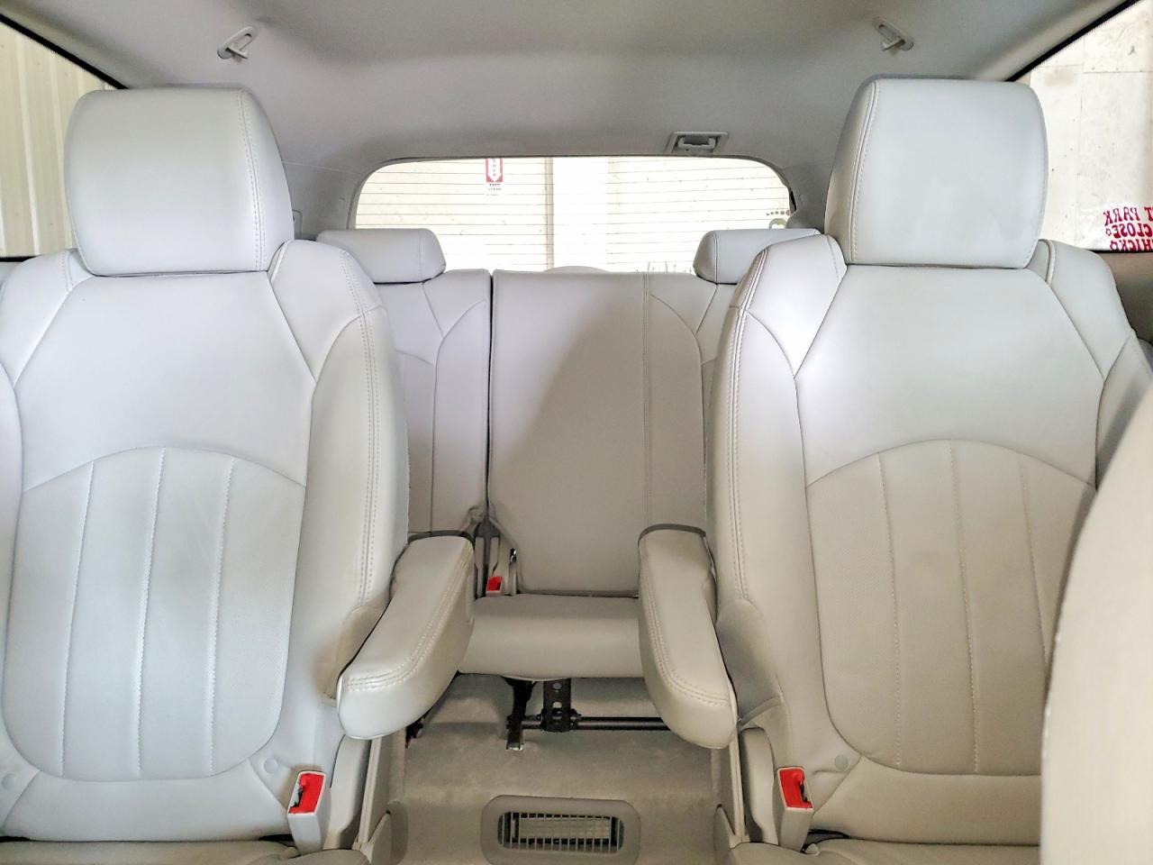 2011 BUICK ENCLAVE CXL photo 19