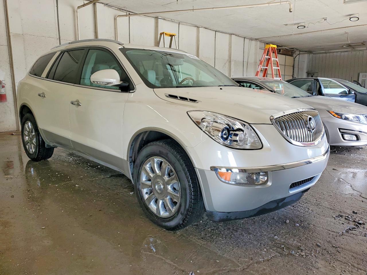 2011 BUICK ENCLAVE CXL photo 7