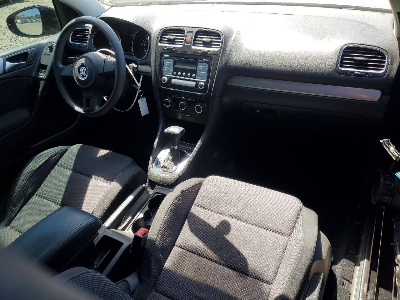 2010 VOLKSWAGEN GOLF photo 15