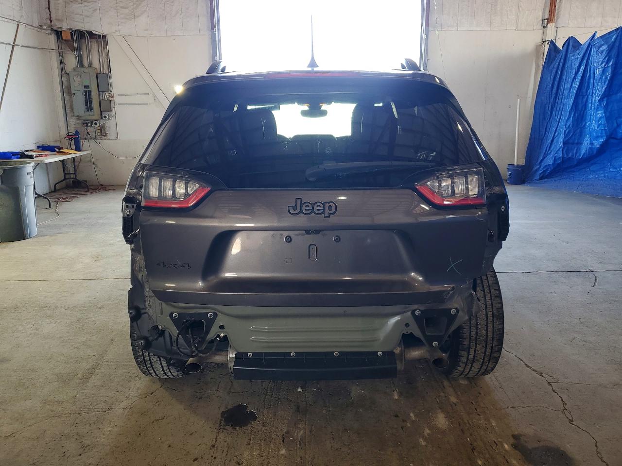 2019 JEEP CHEROKEE LIMITED photo 11