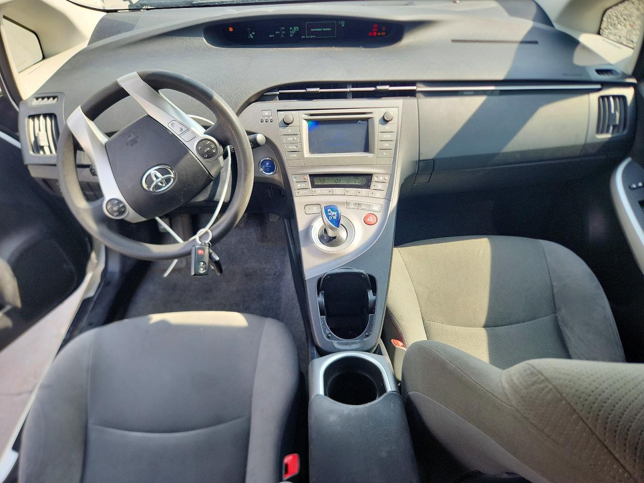 2012 TOYOTA PRIUS TWO photo 8