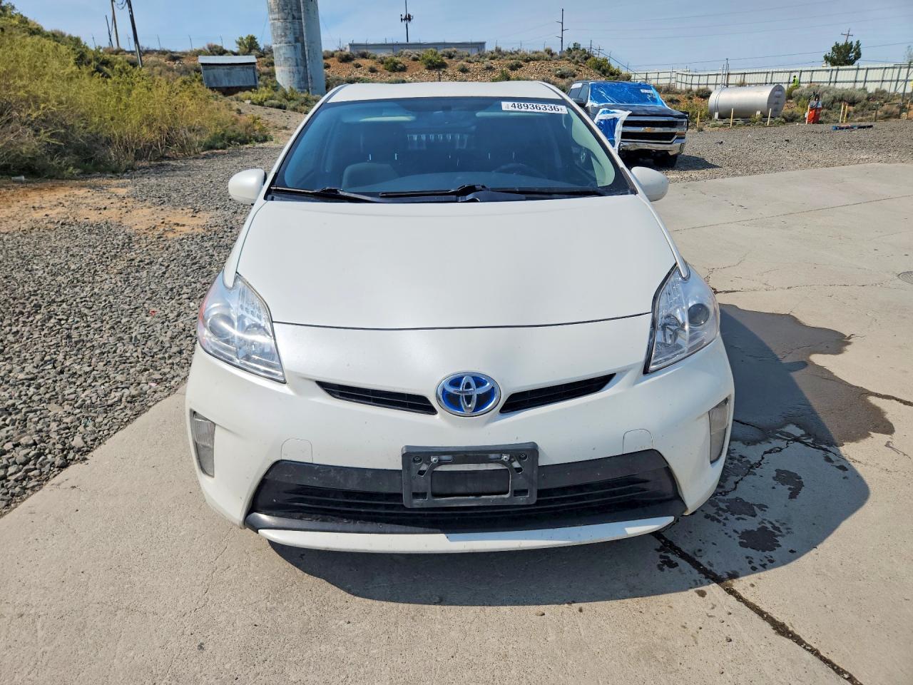 2012 TOYOTA PRIUS TWO photo 5