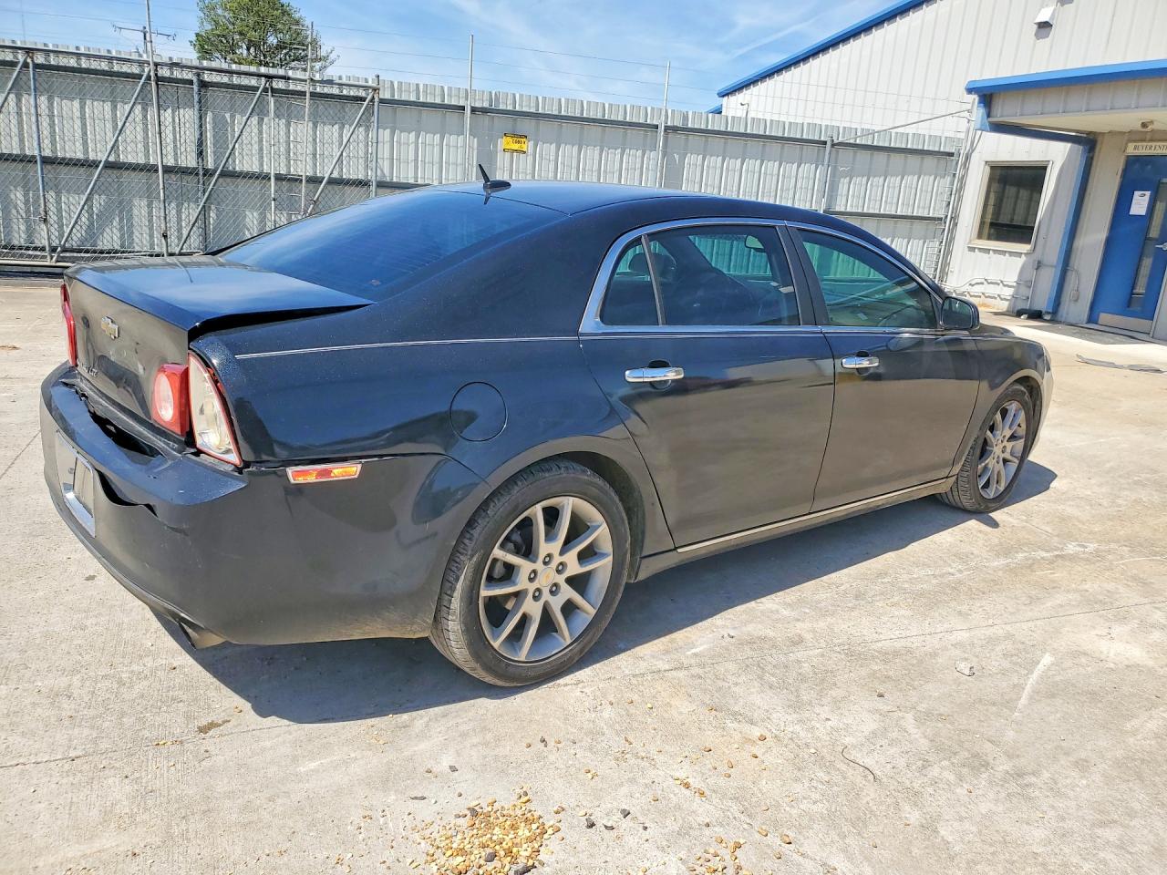2011 CHEVROLET MALIBU LTZ photo 5