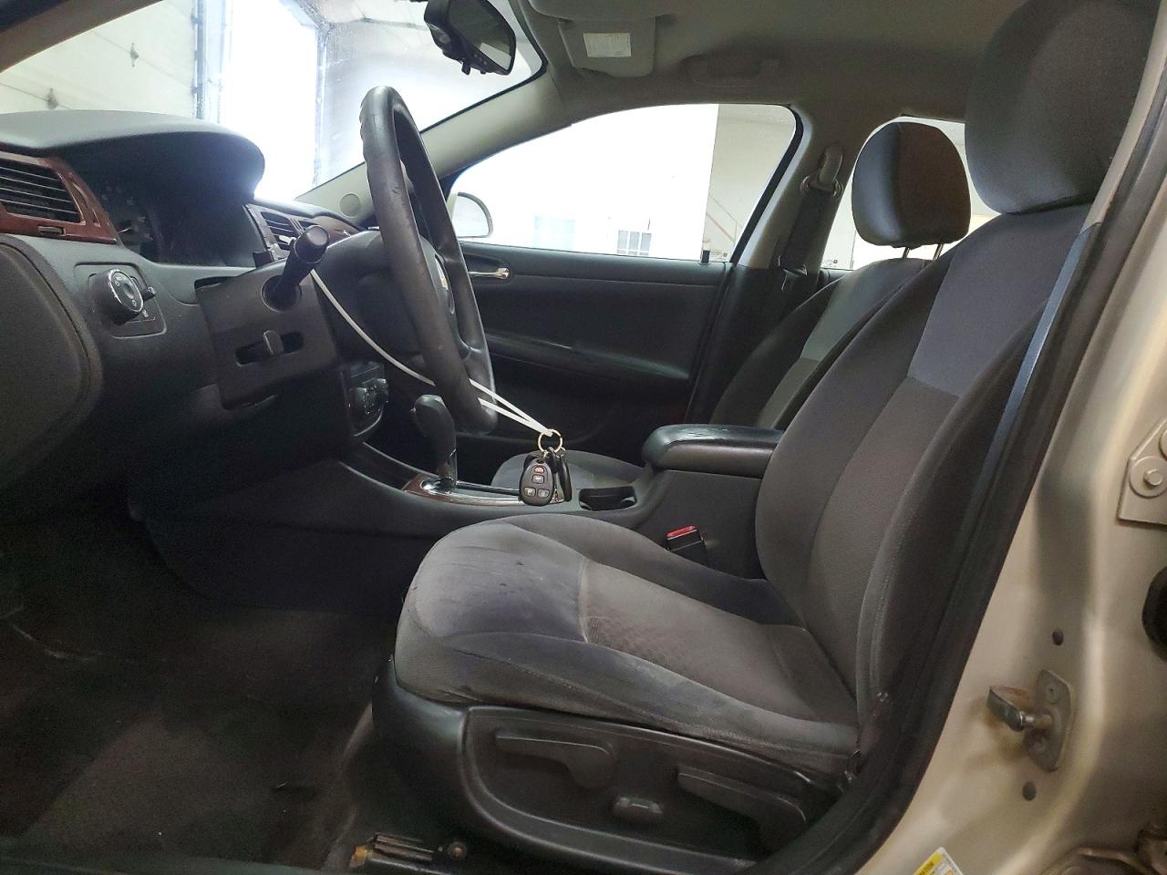 2009 CHEVROLET IMPALA LS photo 13
