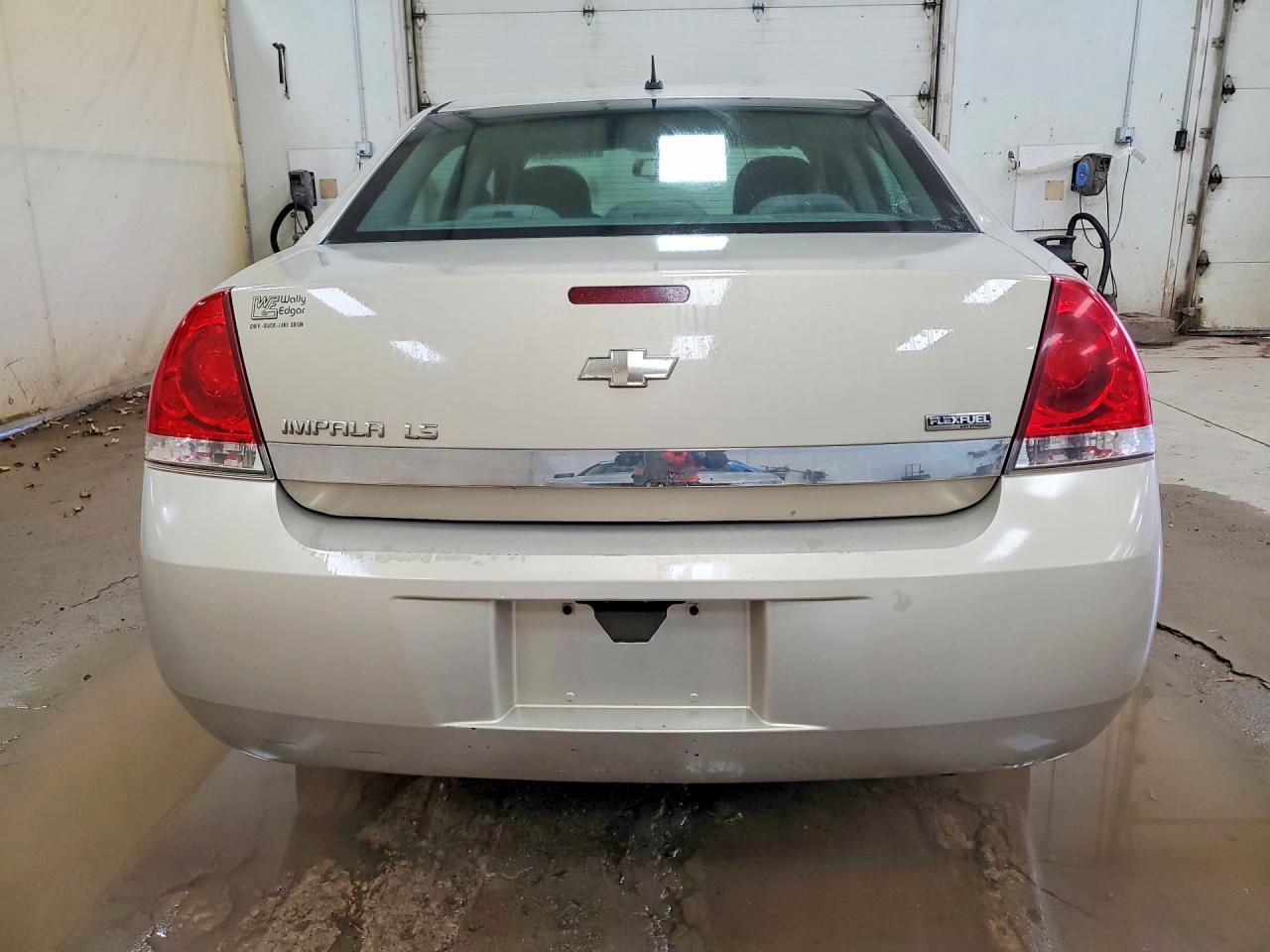 2009 CHEVROLET IMPALA LS photo 11