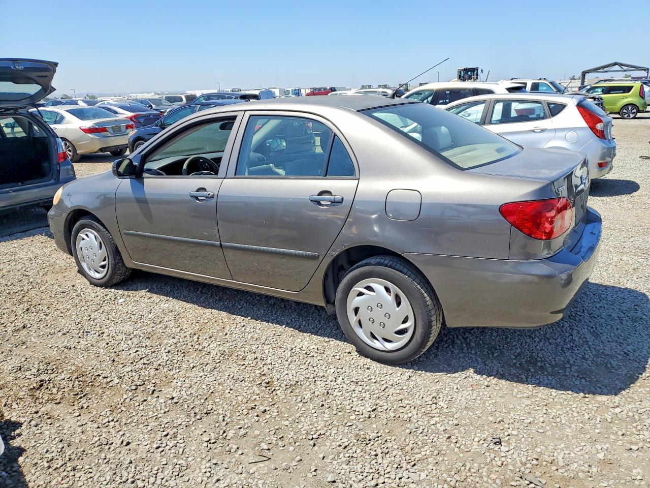 2008 TOYOTA COROLLA CE photo 3