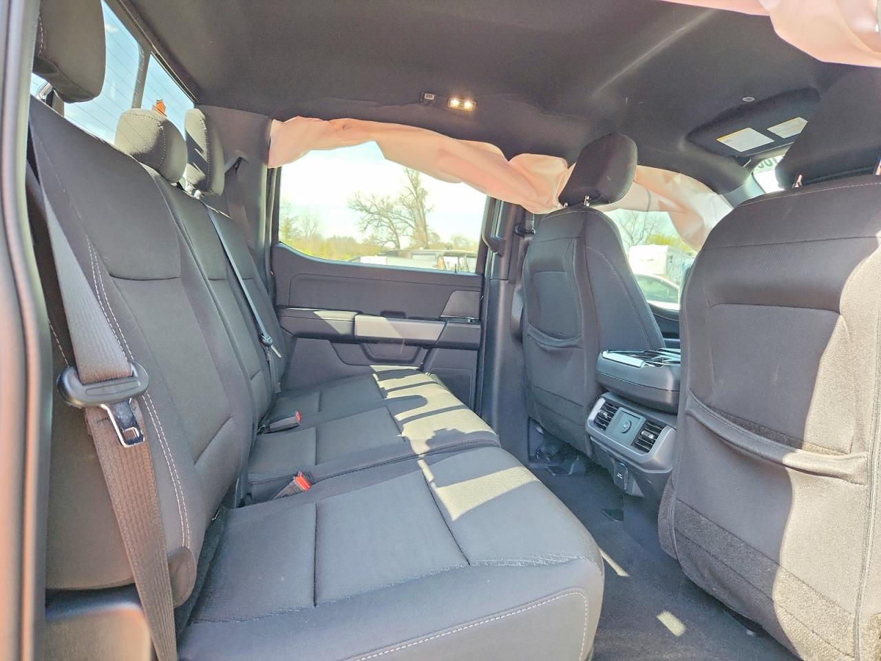 2025 FORD F150 XLT photo 28