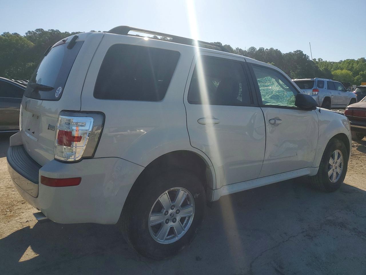 2010 MERCURY MARINER photo 7