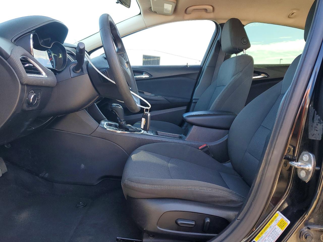 2017 CHEVROLET CRUZE LT photo 13