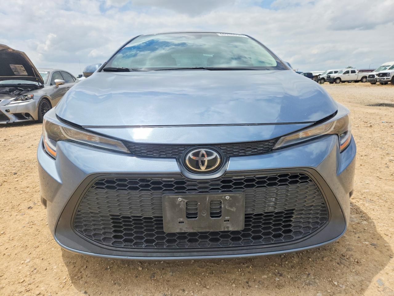 2020 TOYOTA COROLLA LE photo 9