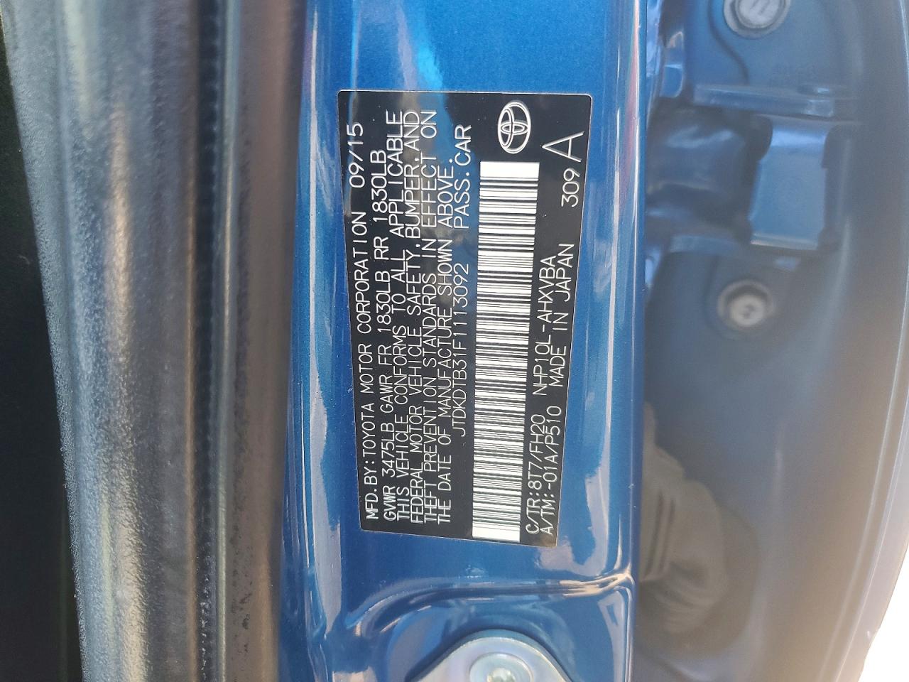 2015 TOYOTA PRIUS C ONE photo 23