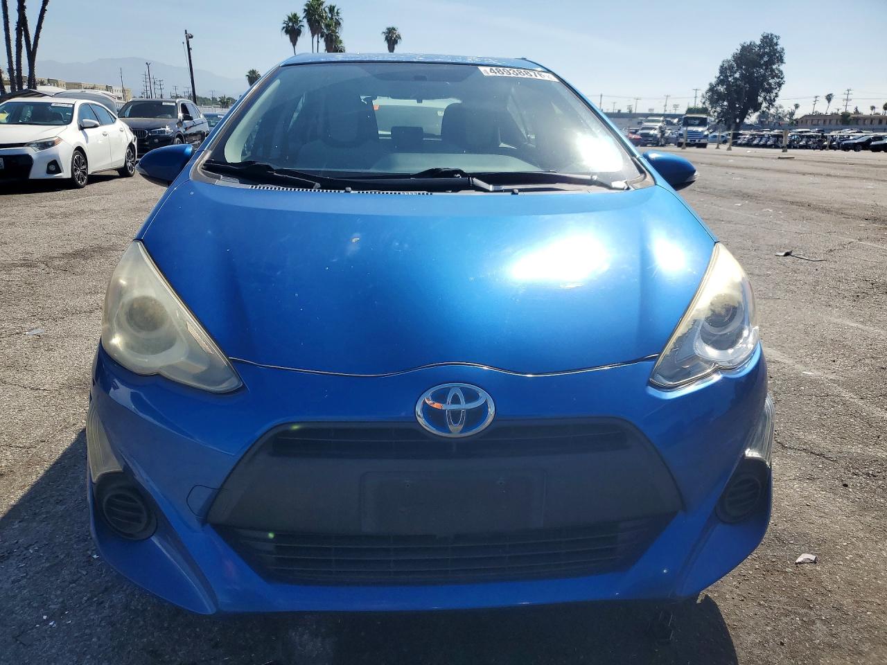 2015 TOYOTA PRIUS C ONE photo 9