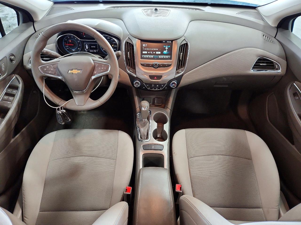 2017 CHEVROLET CRUZE LT photo 22