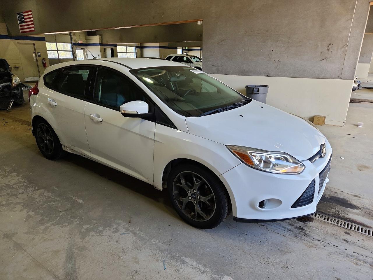 2014 FORD FOCUS SE photo 7