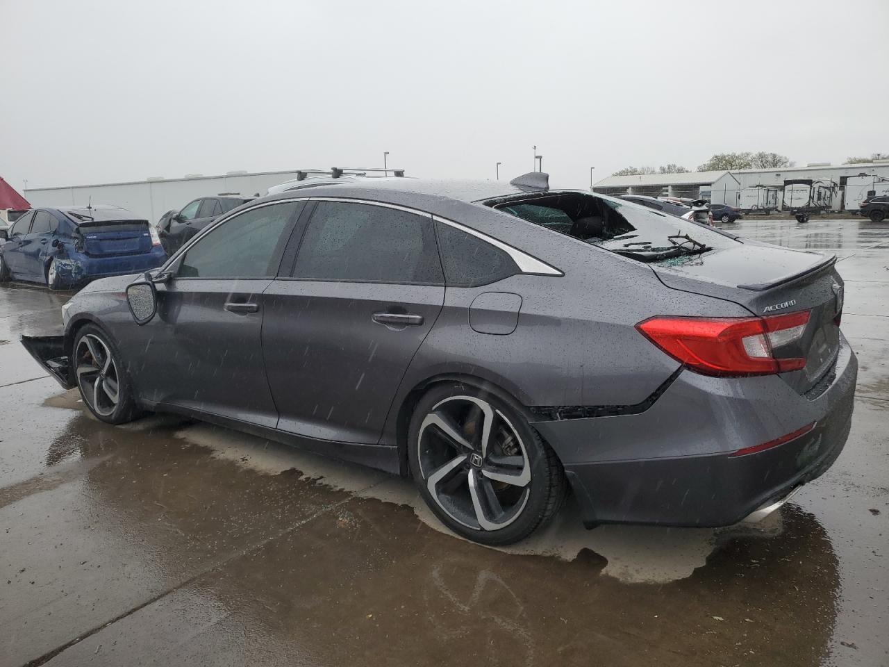 2020 HONDA ACCORD photo 2
