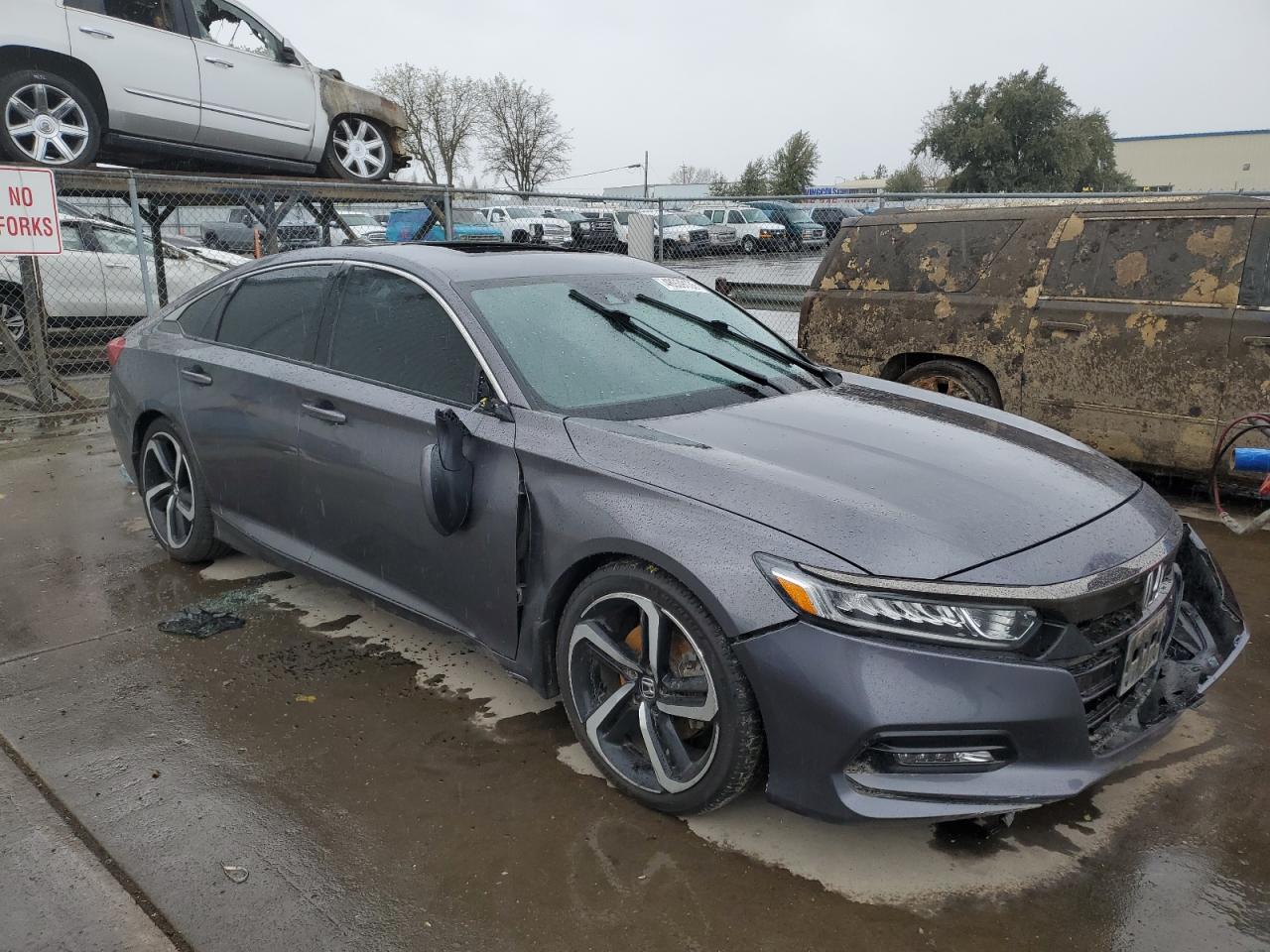 2020 HONDA ACCORD photo 4