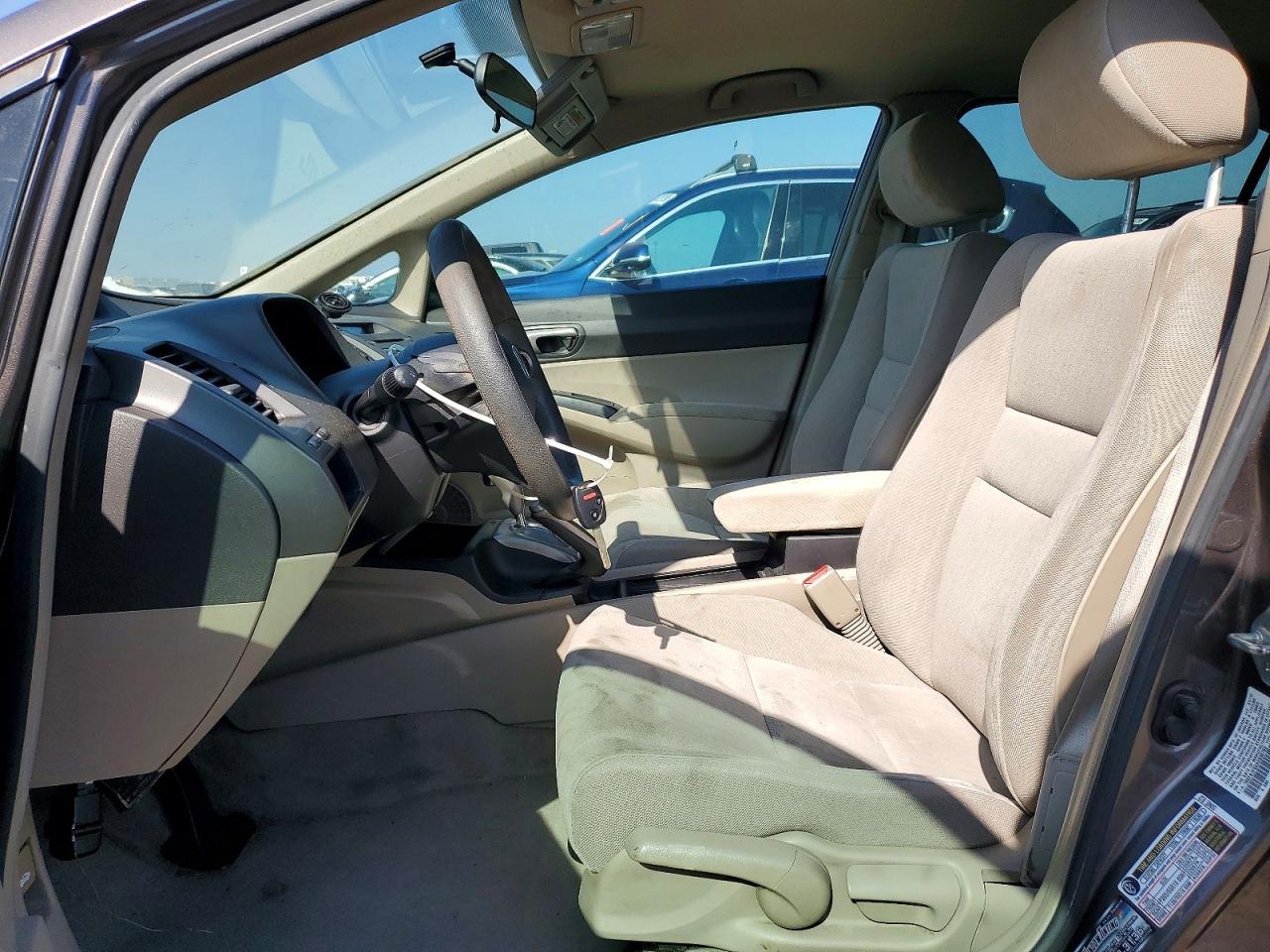 2010 HONDA CIVIC LX photo 13