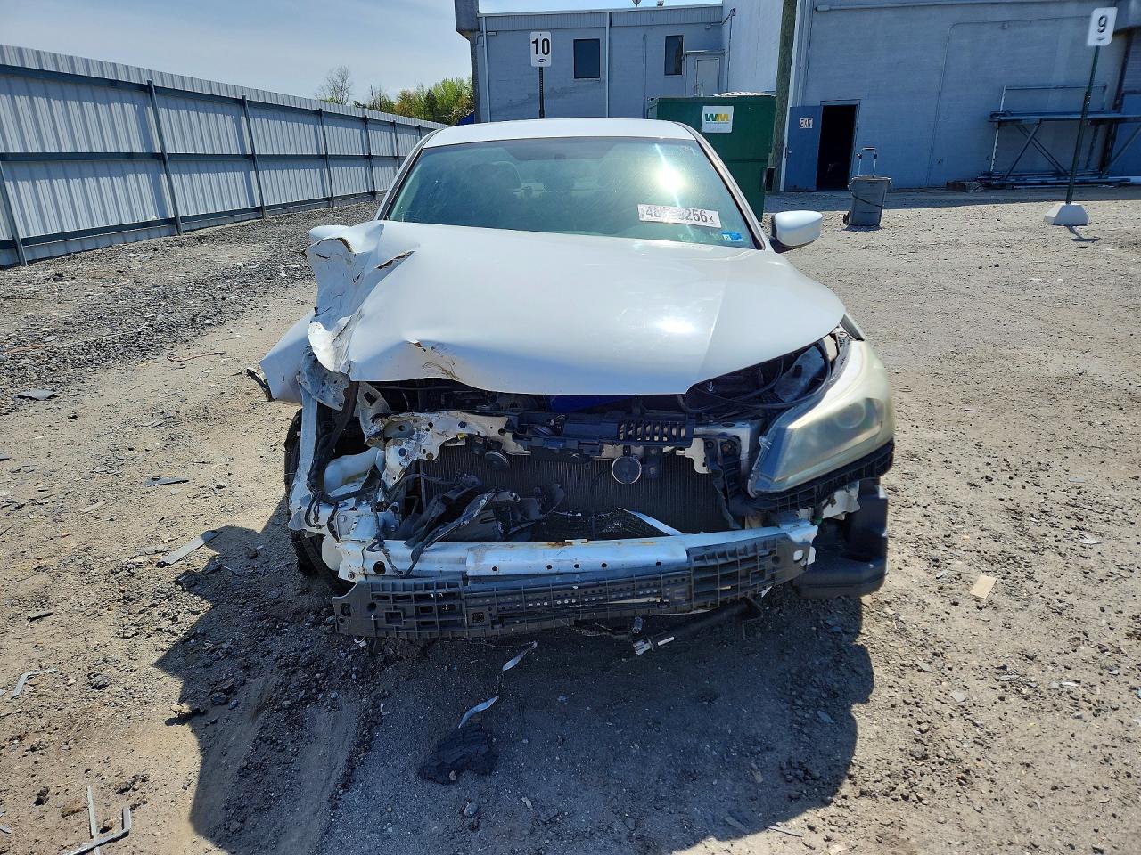2013 HONDA ACCORD LX photo 9