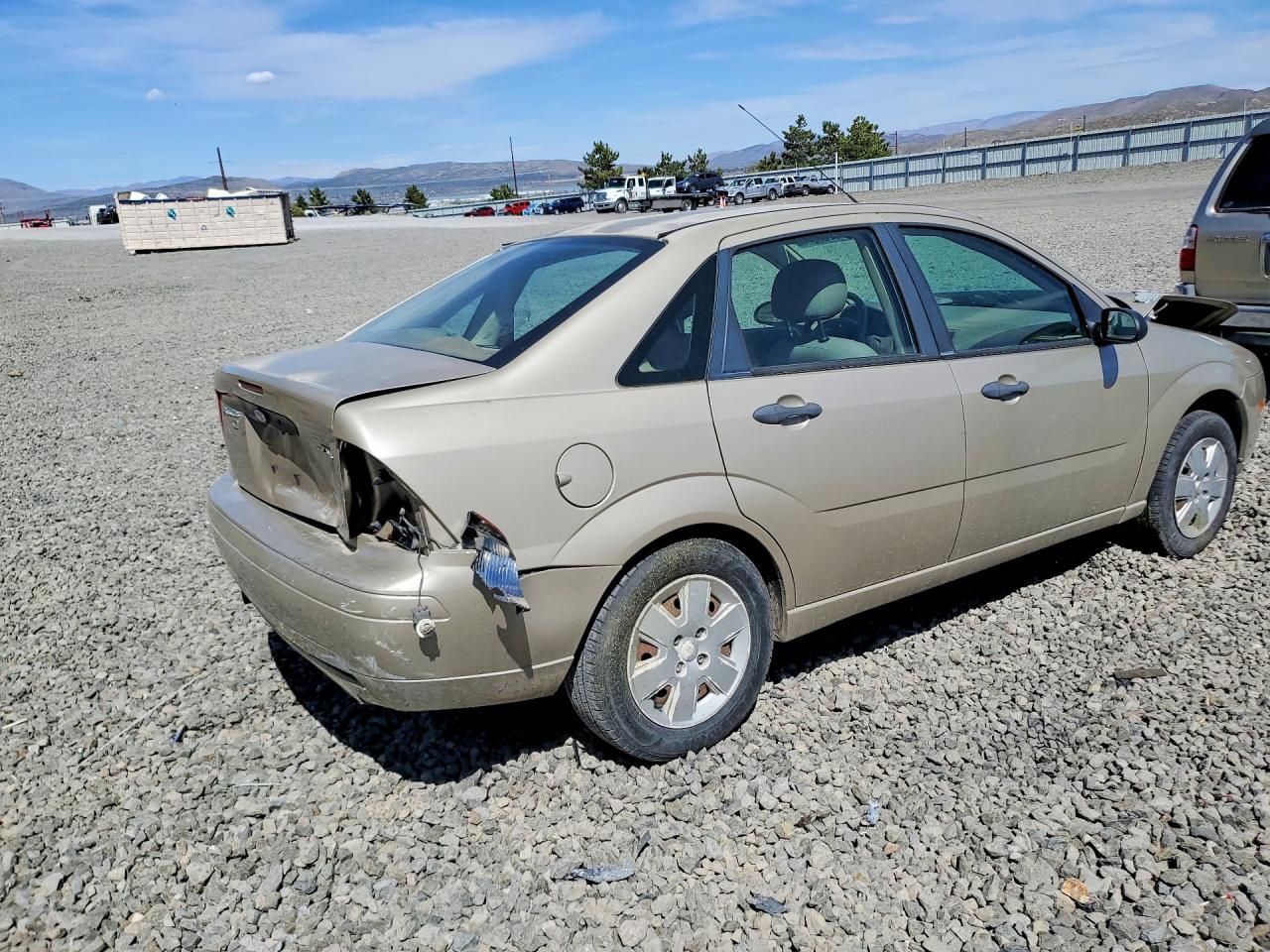2006 FORD FOCUS ZX4 photo 5